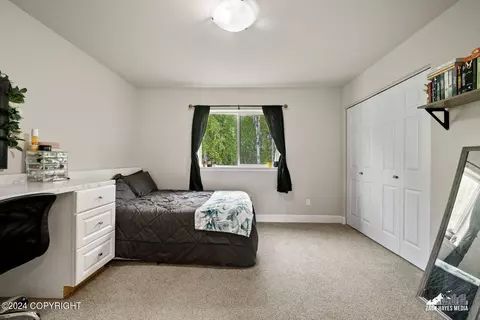 Bedroom - 13568 Charmley Cir, Eagle River, AK 99577 photo 8 of 9
