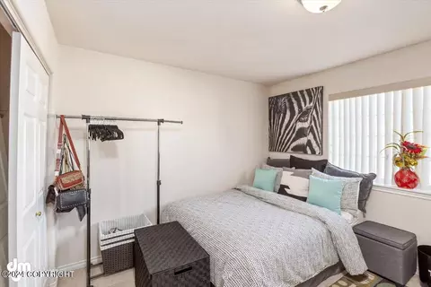 Bedroom - 6434 E 10th Ave, Anchorage, AK 99504 photo 9 of 10