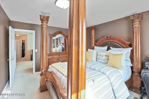 Bedroom - 6434 E 10th Ave, Anchorage, AK 99504 photo 2 of 10