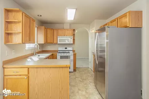 2655 Maritime Loop, Anchorage, AK 99515 photo 9