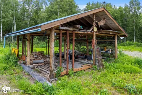 Exterior - 22557 Willow Fishhook Rd, Willow, AK 99688 photo 10 of 15