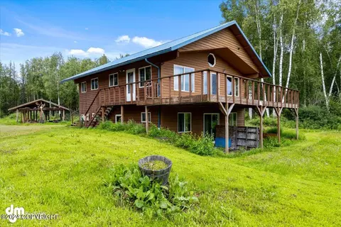Exterior - 22557 Willow Fishhook Rd, Willow, AK 99688 photo 14 of 15
