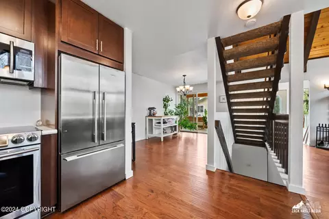 6856 Double Tree Ct, Anchorage, AK 99507 photo 24