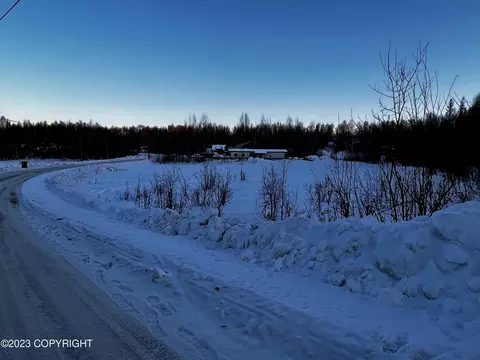 5630 W Limberlost Ave, Wasilla, AK 99623