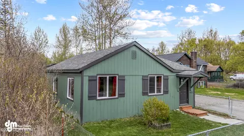 421 E Caribou Ave, Palmer, AK 99645