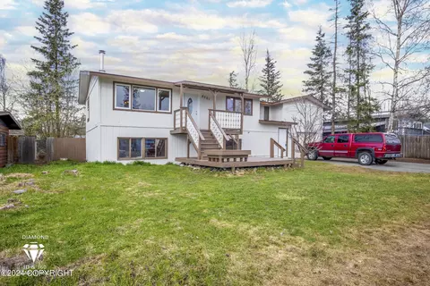 8201 E 3rd Ave, Anchorage, AK 99504 photo 3