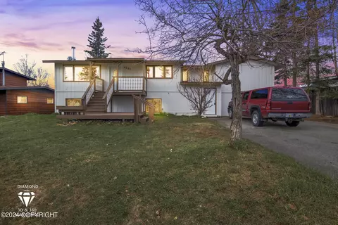 8201 E 3rd Ave, Anchorage, AK 99504 photo 2
