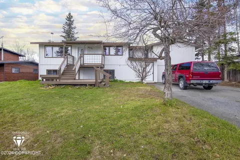8201 E 3rd Ave, Anchorage, AK 99504 photo 4