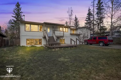 8201 E 3rd Ave, Anchorage, AK 99504