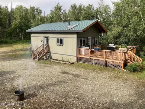 11155 N Coal Dr, Sutton, AK 99674