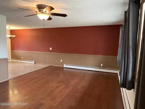 16633 Carla St, Eagle River, AK 99577 photo 5