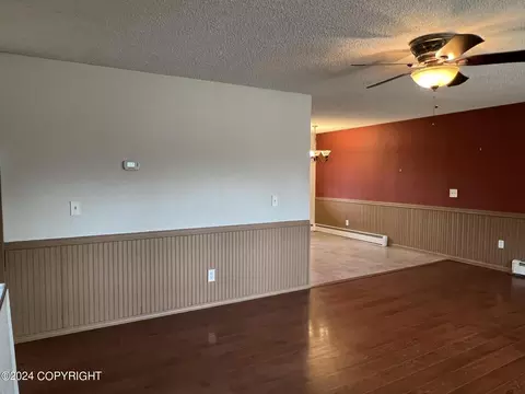 16633 Carla St, Eagle River, AK 99577 photo 4
