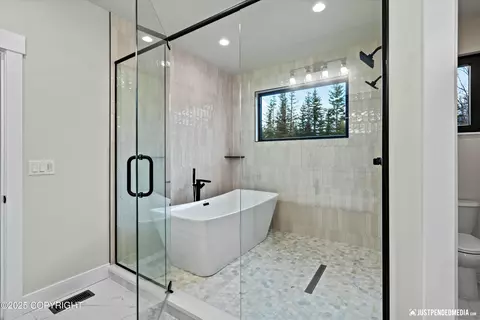 27844 Wilde Cir, Eagle River, AK 99577 photo 37