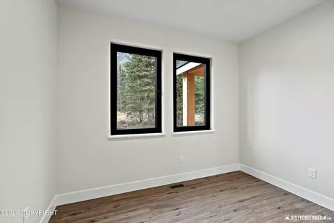 27844 Wilde Cir, Eagle River, AK 99577 photo 21