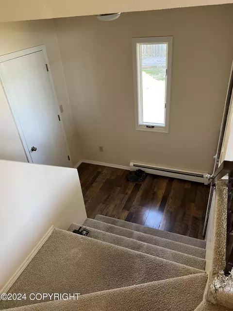 18615 N Lowrie Loop, Eagle River, AK 99577 photo 7