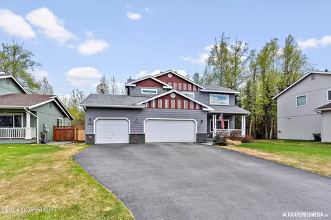 13271 Rosser Dr, Eagle River, AK 99577
