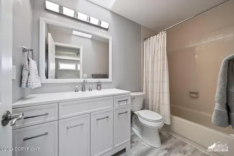Bath - 10151 Pointe Resolution Dr, Anchorage, AK 99515 photo 5 of 6