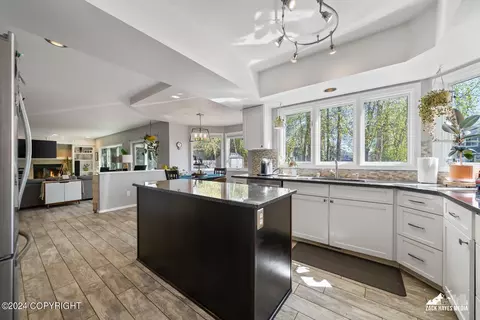Kitchen - 10151 Pointe Resolution Dr, Anchorage, AK 99515 photo 14 of 14