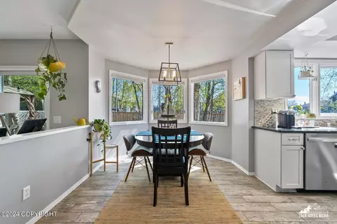 Dining - 10151 Pointe Resolution Dr, Anchorage, AK 99515 photo 4 of 6