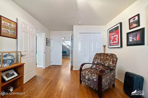 Entry Way - 10151 Pointe Resolution Dr, Anchorage, AK 99515 photo 6 of 9