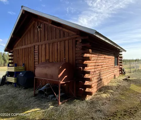 39625 Flash Cir, Sterling, AK 99672 photo 3