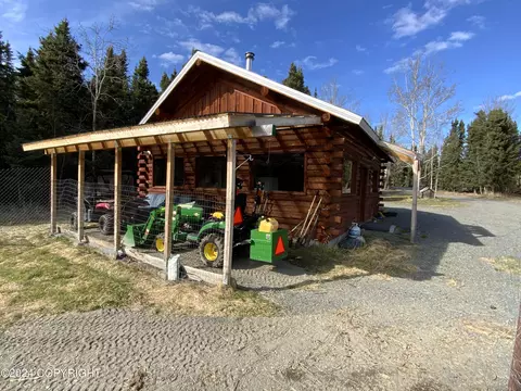 39625 Flash Cir, Sterling, AK 99672 photo 2
