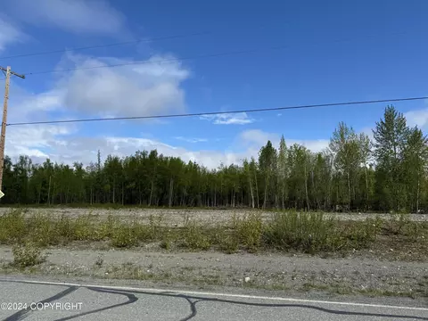 5960 S Saquonee St, Big Lake, AK 99652