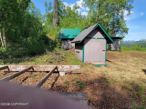 41685 S Running River Dr, Talkeetna, AK 99676 photo 12