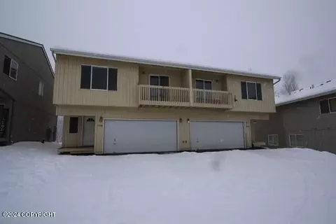 13751 Hunterwood Ln # 105, Eagle River, AK 99577