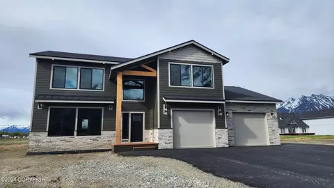 15083 E Washington Blvd, Palmer, AK 99645