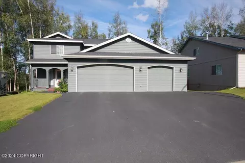 16189 Stineburg Dr, Eagle River, AK 99577