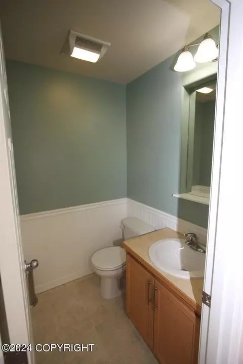 16189 Stineburg Dr, Eagle River, AK 99577 photo 7