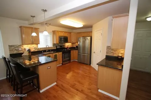 16189 Stineburg Dr, Eagle River, AK 99577 photo 6