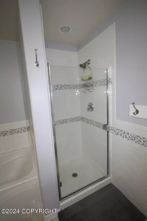 16189 Stineburg Dr, Eagle River, AK 99577 photo 13