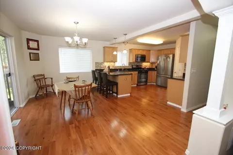 16189 Stineburg Dr, Eagle River, AK 99577 photo 5