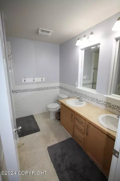16189 Stineburg Dr, Eagle River, AK 99577 photo 12