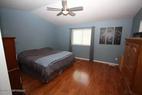 16189 Stineburg Dr, Eagle River, AK 99577 photo 10