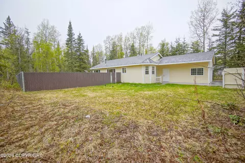 37219 Northridge Dr, Kenai, AK 99611