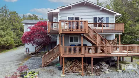 11452 Johannsen Rd, Ketchikan, AK 99901