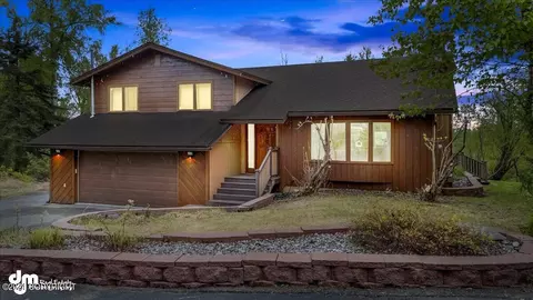 5100 W Dane Ct, Wasilla, AK 99654