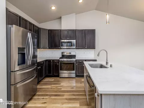Kitchen - 20098 Eagles Nest Ct # 2A, Eagle River, AK 99577 photo 2 of 6