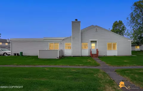 3330 Mount Vernon Ct, Anchorage, AK 99503