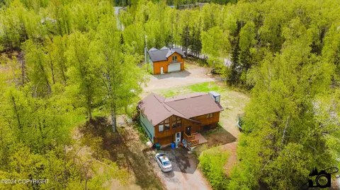 1350 W Sands Dr, Wasilla, AK 99654
