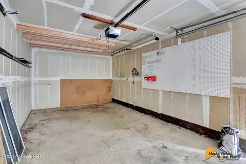 11229 Bridger Pl, Eagle River, AK 99577 photo 30