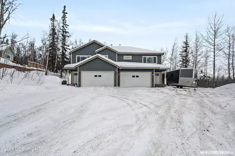 1553 N Ravens Best Cir, Wasilla, AK 99654