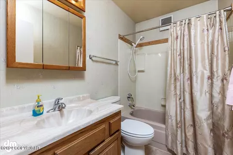 7609 E 20th Ave, Anchorage, AK 99504 photo 24