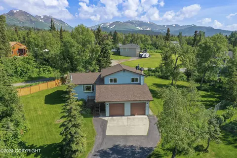 6600 Downey Finch Dr, Anchorage, AK 99516