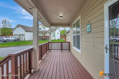 17124 Hideaway Ridge Dr, Eagle River, AK 99577 photo 3