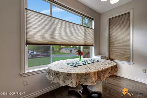17124 Hideaway Ridge Dr, Eagle River, AK 99577 photo 28