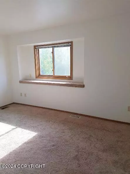 6231 Prosperity Dr, Anchorage, AK 99504 photo 7